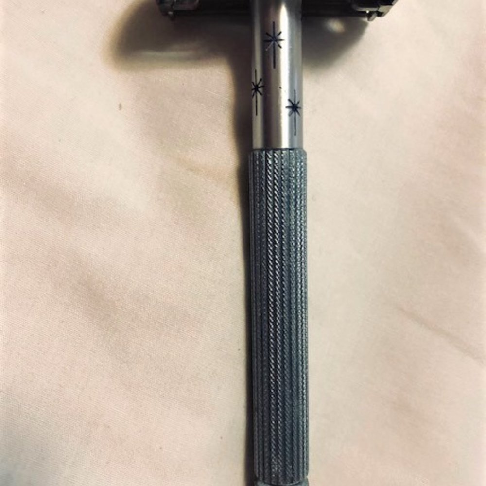 1960's Gillette Lady's Starburst Safety Razor